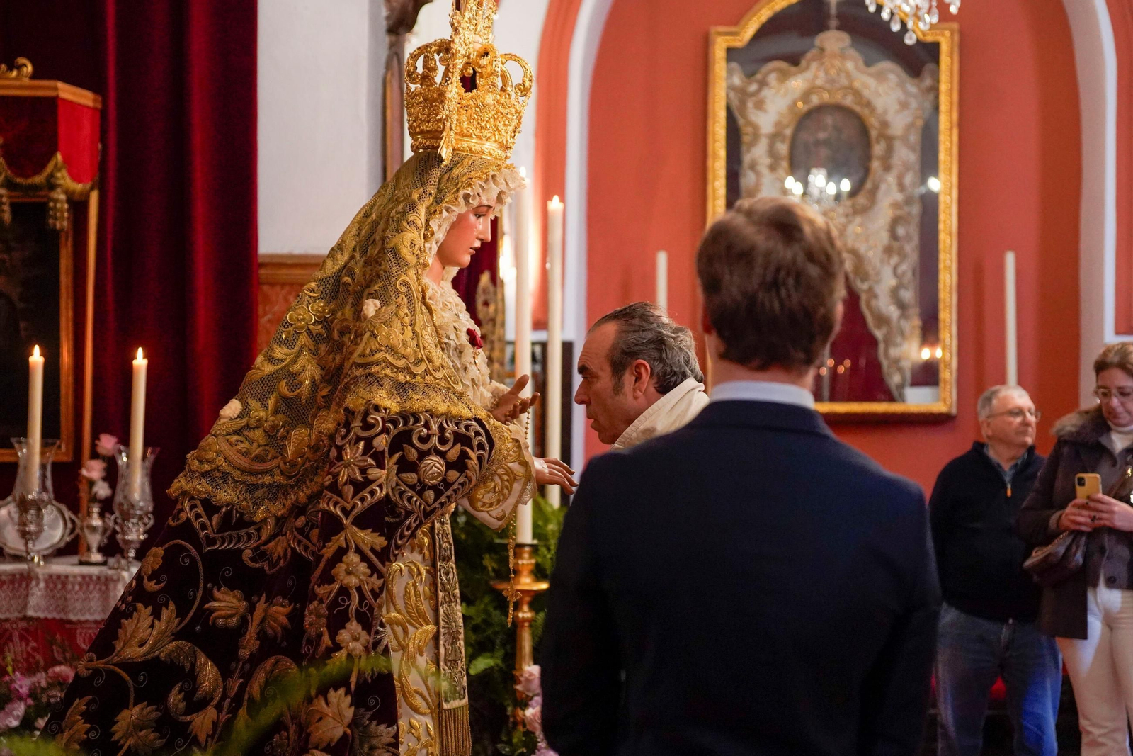 Besamanos de la Virgen de la O