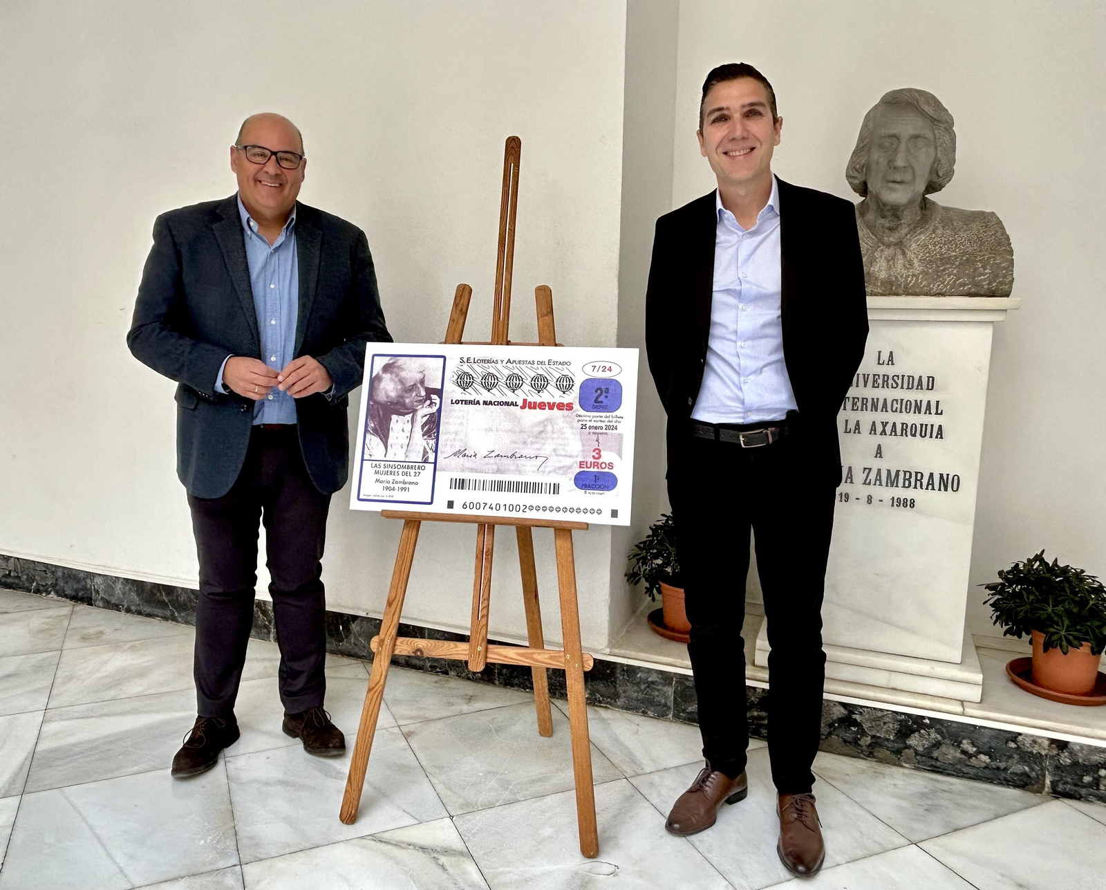 Presentación de la imagen de María Zambrano en la Lotería Nacional