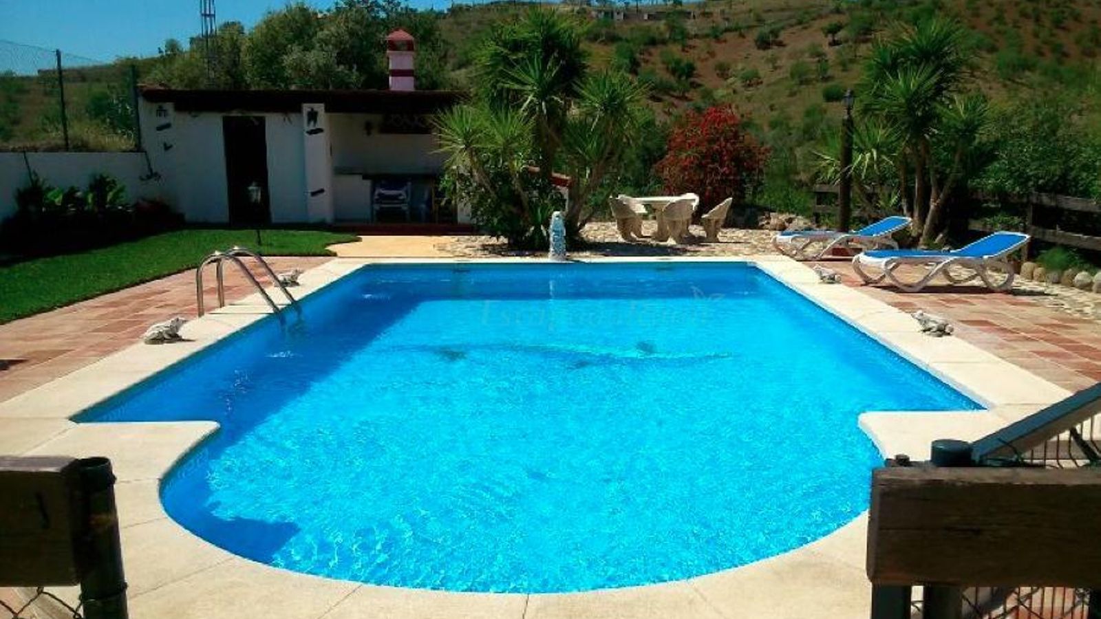 La piscina de esta casa rural. La piscina de esta casa rural.