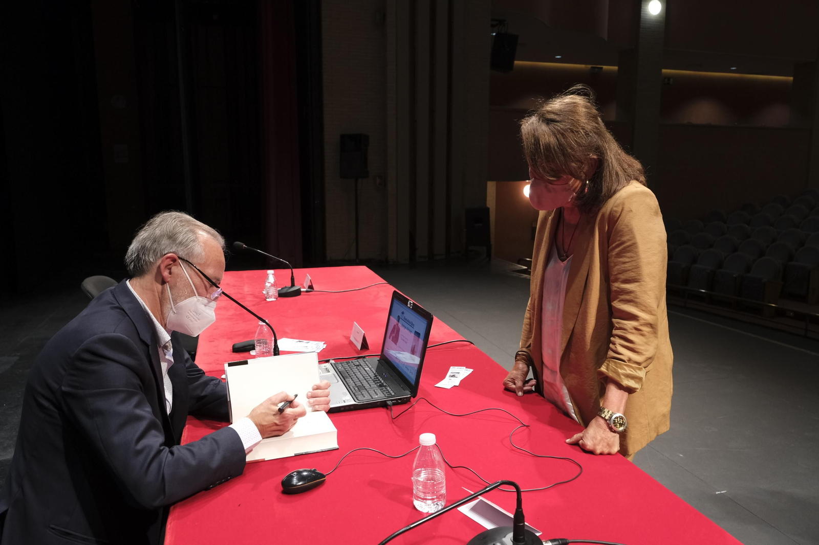 Fotogalería El Diario de los Libros. Jorge Molist. Almería
