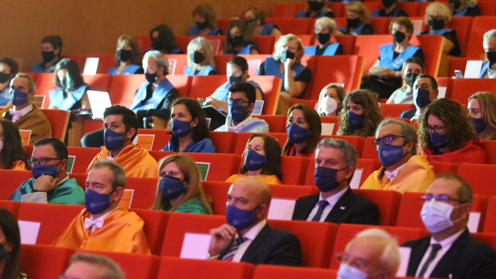 Parte del auditorio del Paraninfo en la jornada inaugural.