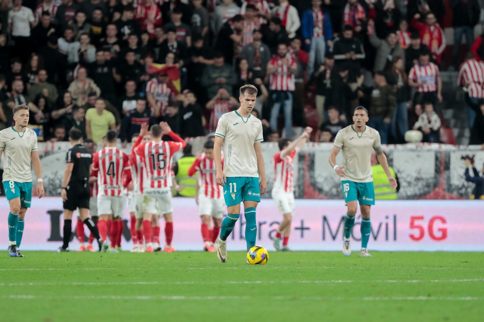 Las mejores fotos del Sporting de Gijón - Córdoba CF en El Molinón
