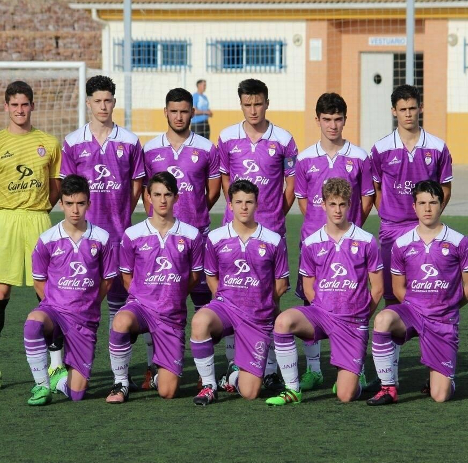 Sergio Muñoz, en una alineación en su etapa en la cantera del Real Jaén.