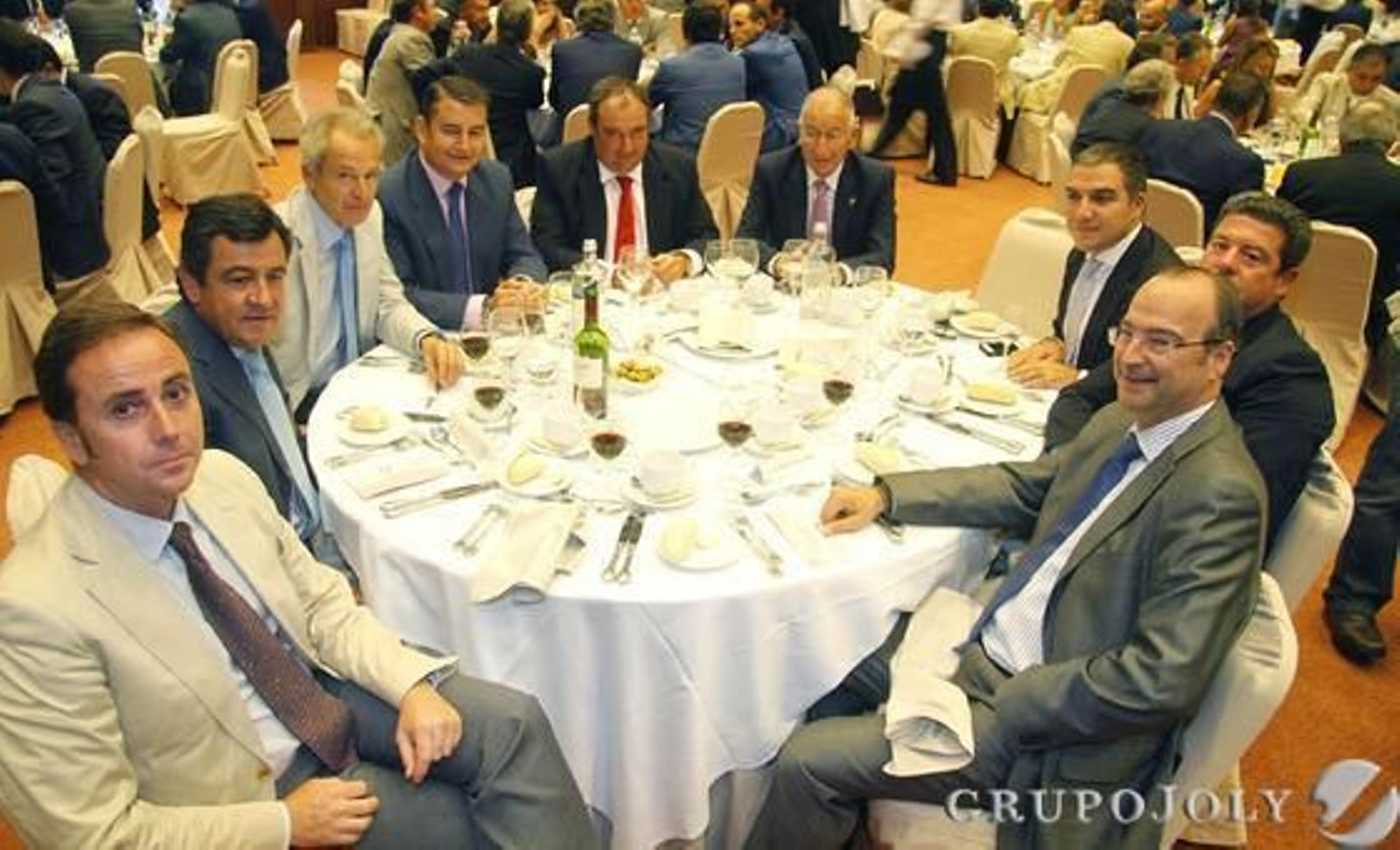 Antonio Milla, José Loaiza, José Pozo, Antonio Sanz, Tomás Valiente, Gabriel Amat, Elías Bendodo, Jesús García Toledo y Luis Rogelio Rodríguez Comendador.

Foto: Victoria Hidalgo / Juan Carlos Vazquez