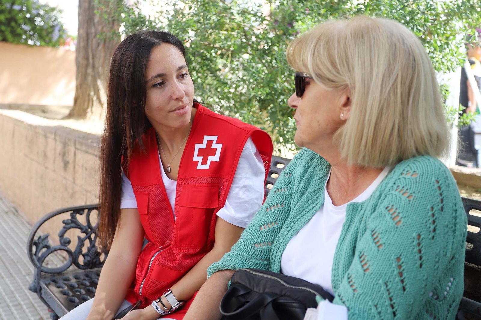 Imágenes de la celebración del Día de la Banderita de la Cruz Roja en Huelva
