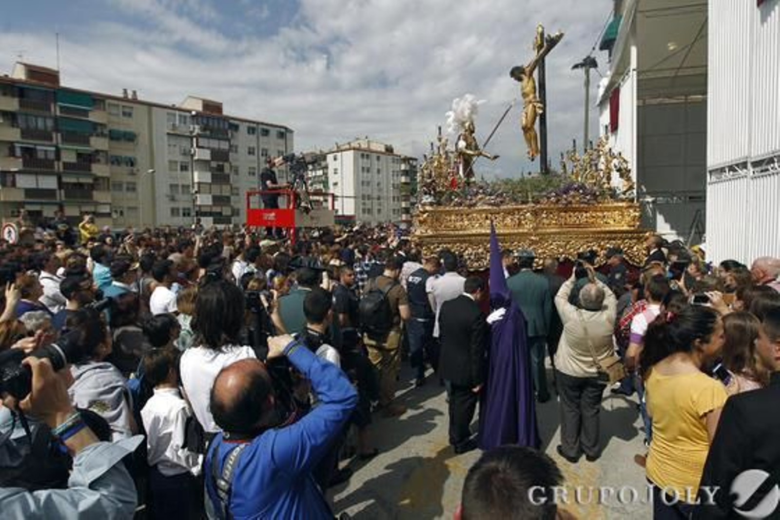 Lanzada

Foto: L.Rivas/Pepe Villoslada