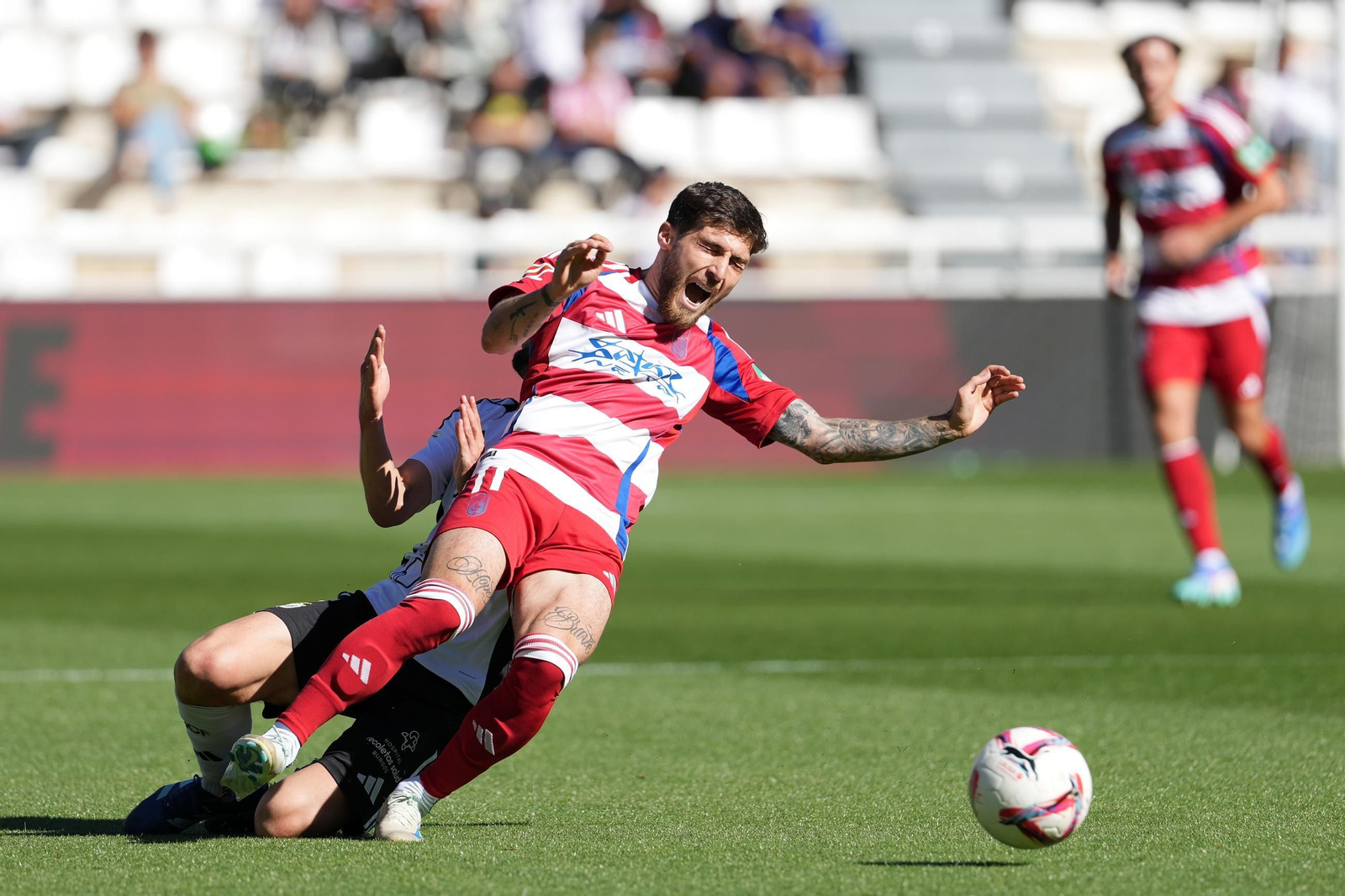 Tsitaishvili marcó el primer gol del Granada Tsitaishvili marcó el primer gol del Granada