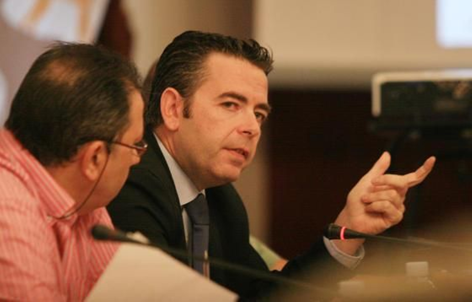 Antonio Domínguez durante su intervención. 

Foto: Barrionuevo