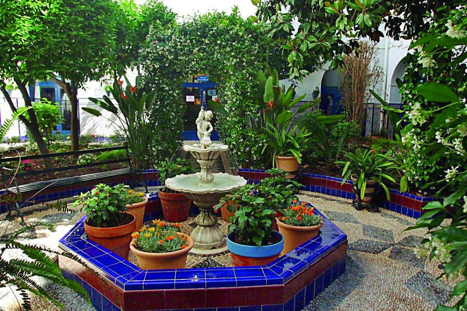 Ruta Judería-San Francisco: Plaza Ramón y Cajal, 7