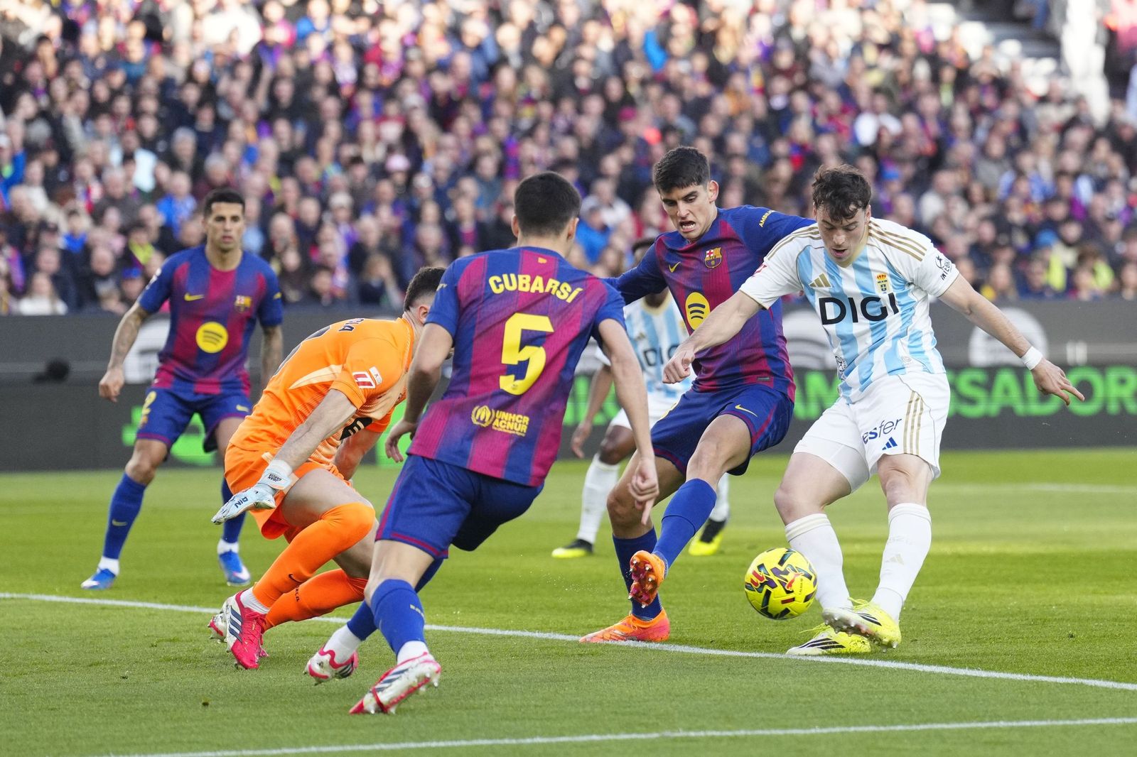 Las fotos del Barcelona-Oviedo