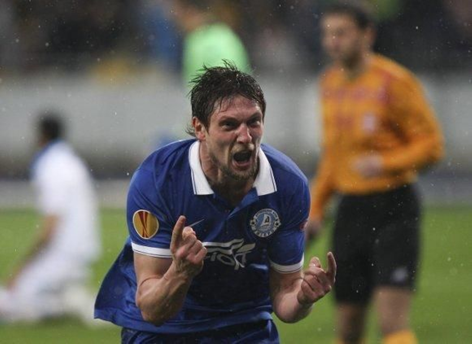 Seleznyov lleva al Dnipro a Varsovia (1-0)