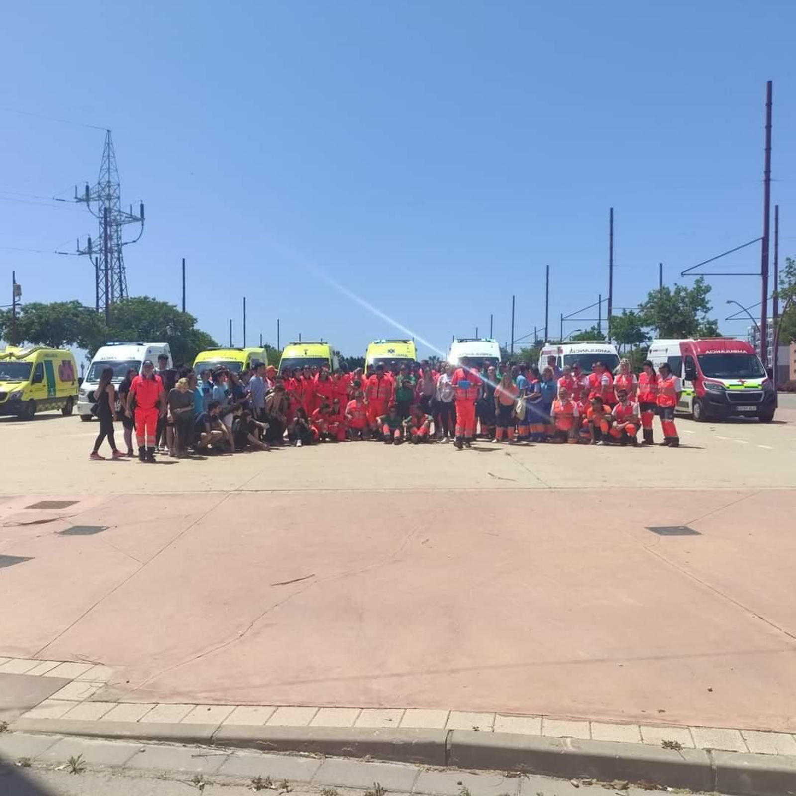 Imágenes del simulacro de emergencias sanitarias en el recinto ferial de Almería