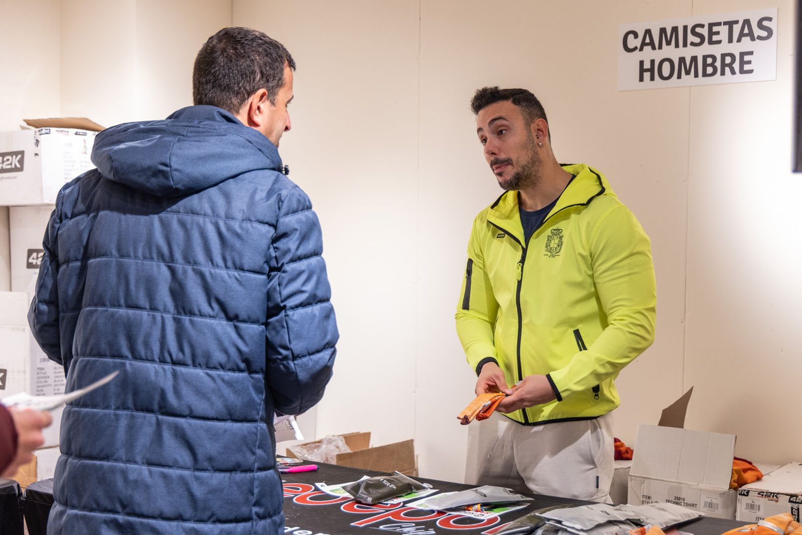 El pistoletazo de salida de la recogida de dorsales de la Carrera de San Antón 2026