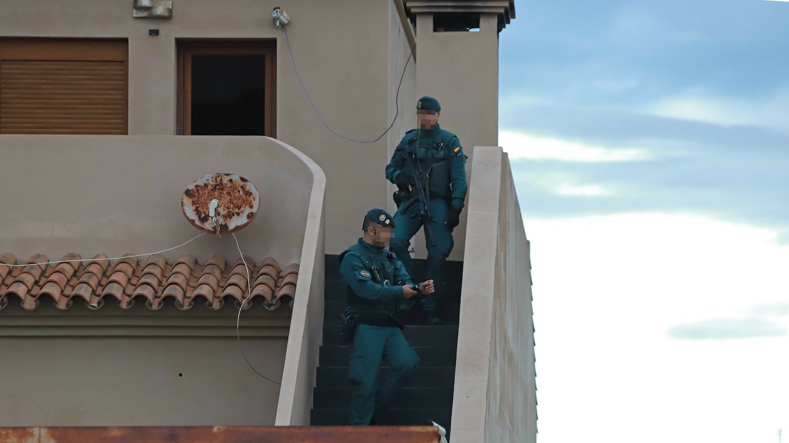 Registros de la Guardia Civil en Palmones
