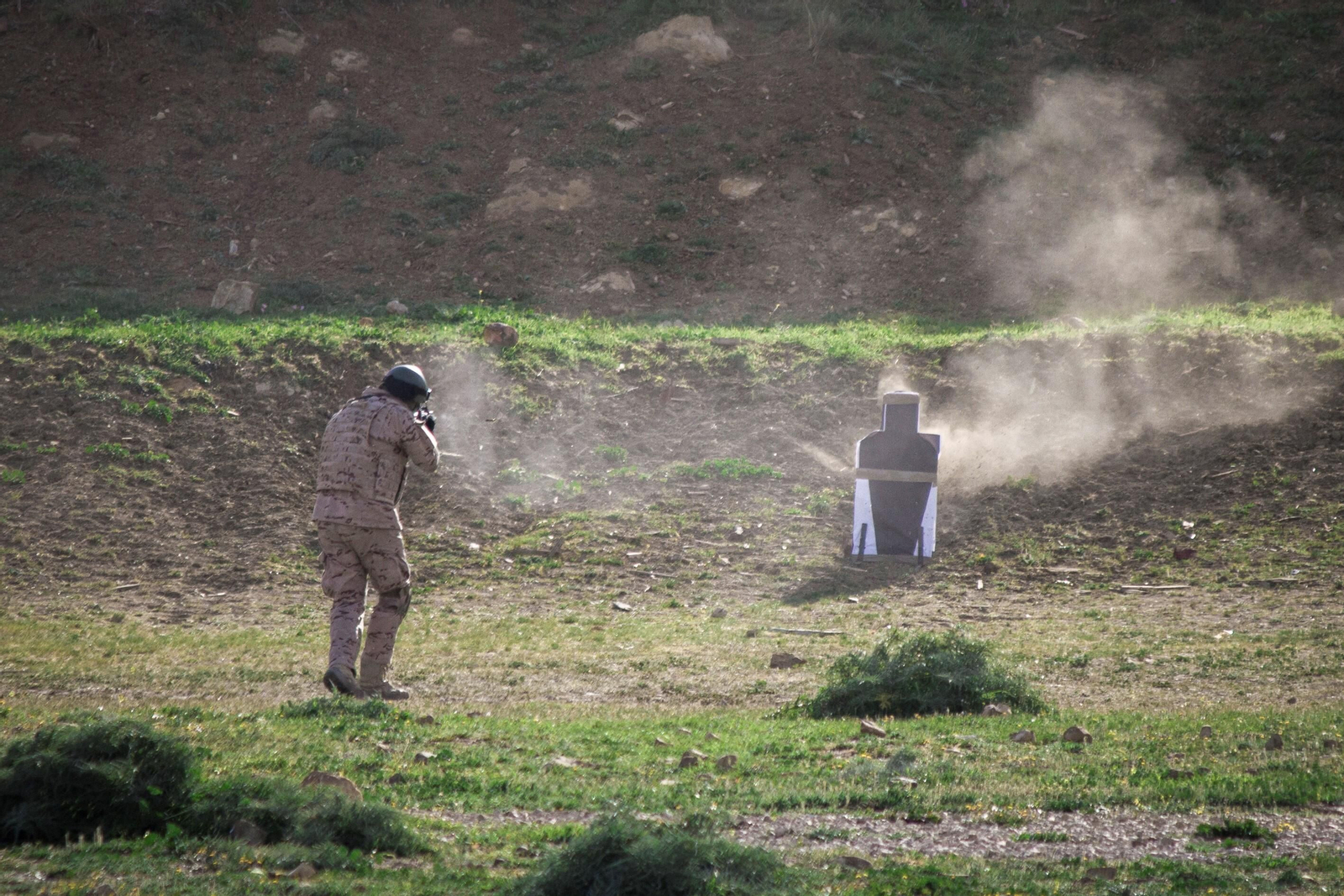 Así se instruyen los soldados ucranianos con la Infantería de Marina en Cádiz, en imágenes