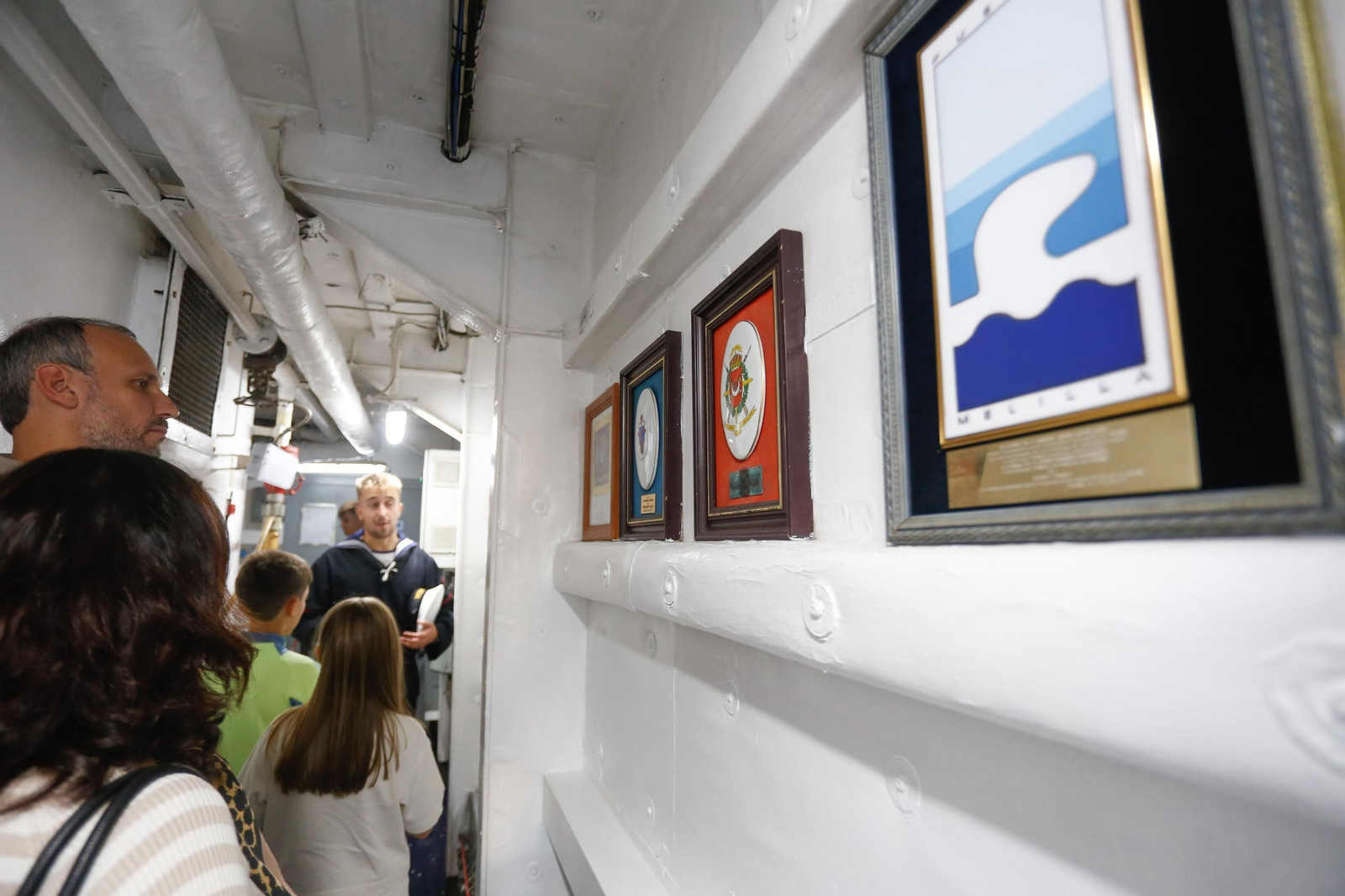 Fotos de la jornada de puertas abiertas del patrullero 'Vigía' en el Puerto de Algeciras