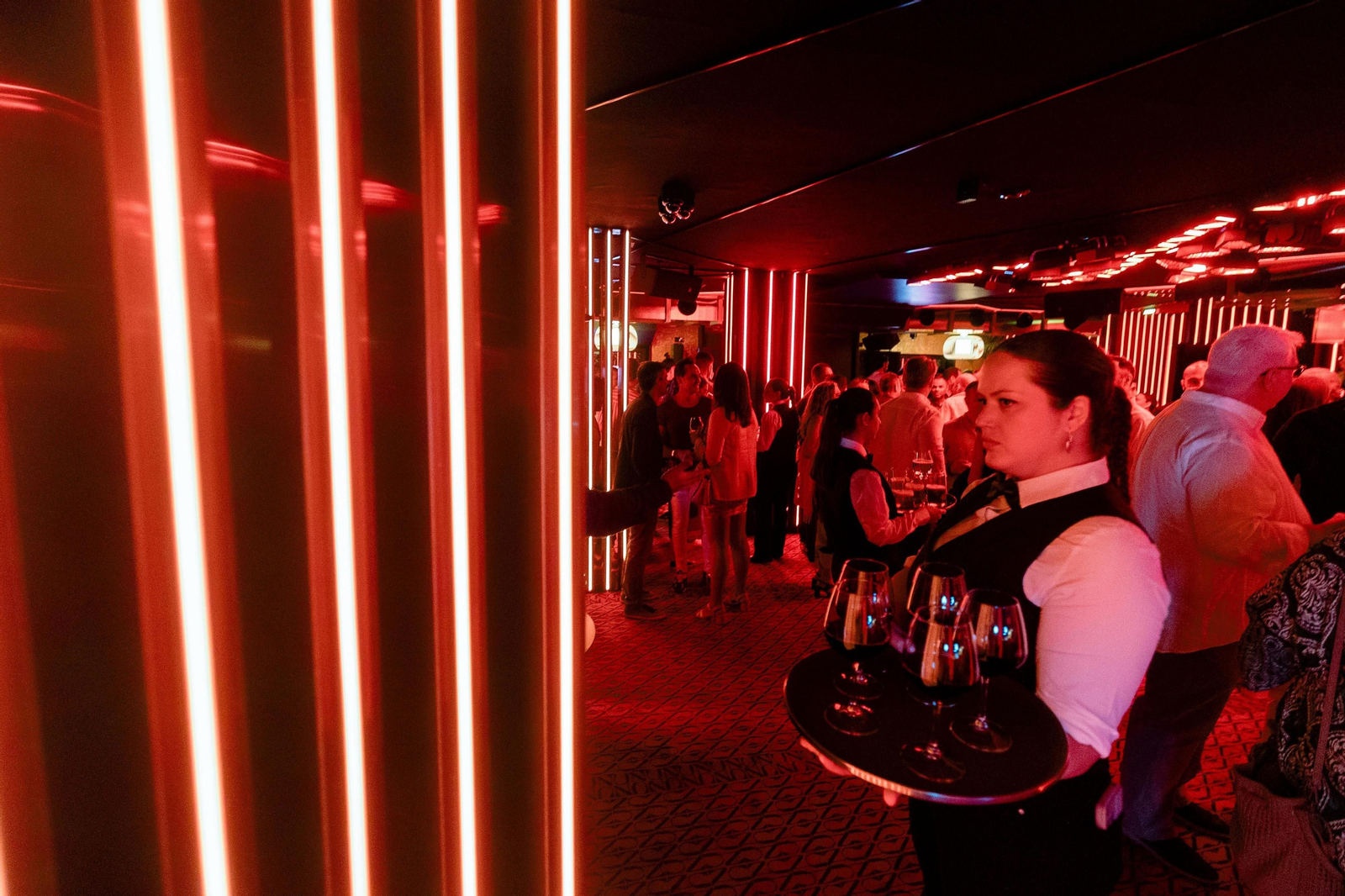 Las imágenes de la presentación en sociedad de la discoteca NU