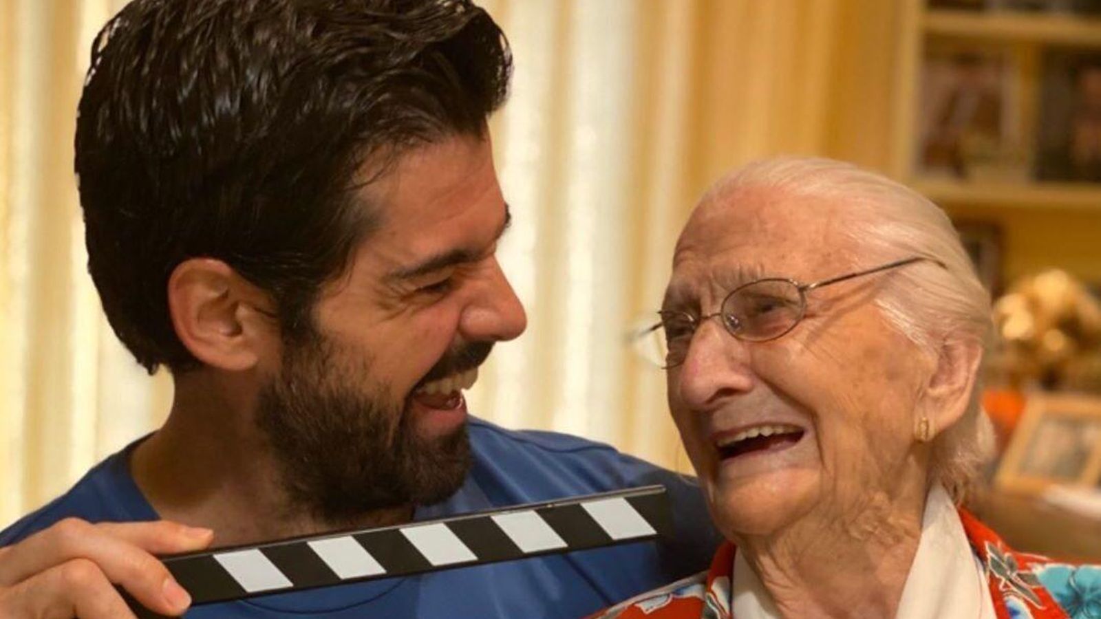 Miguel Ángel Muñoz y la Tata en el rodaje de '100 días con la Tata'