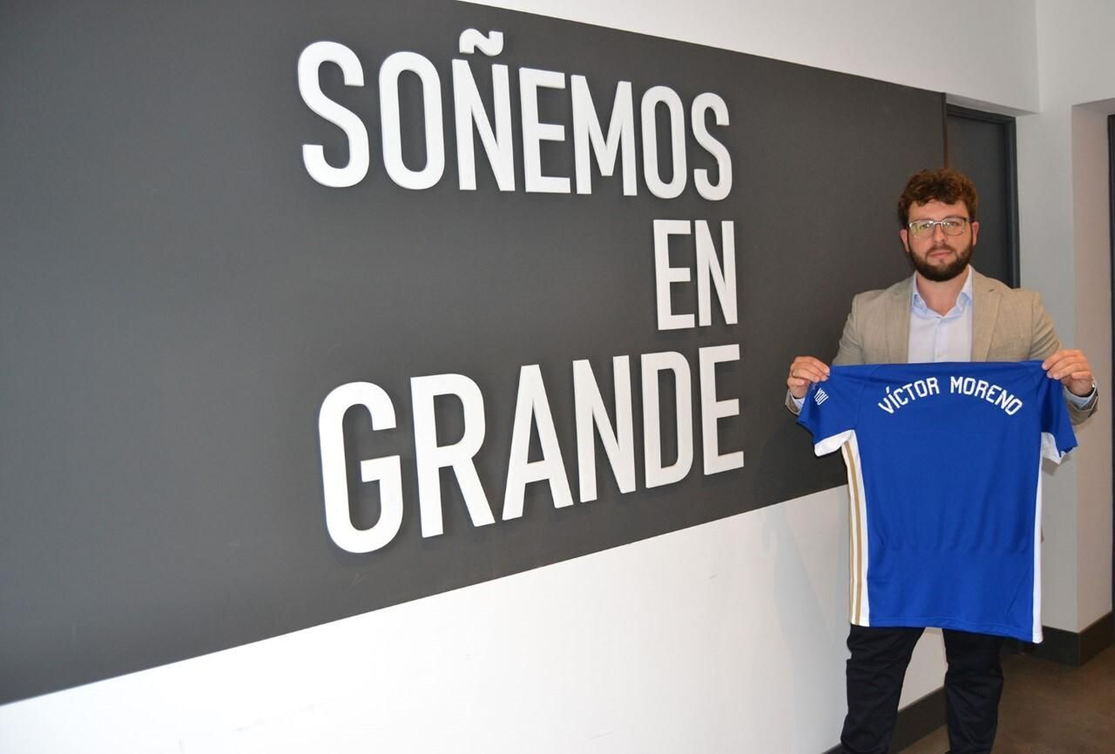 Víctor Moreno, en su presentación con el Marbella.