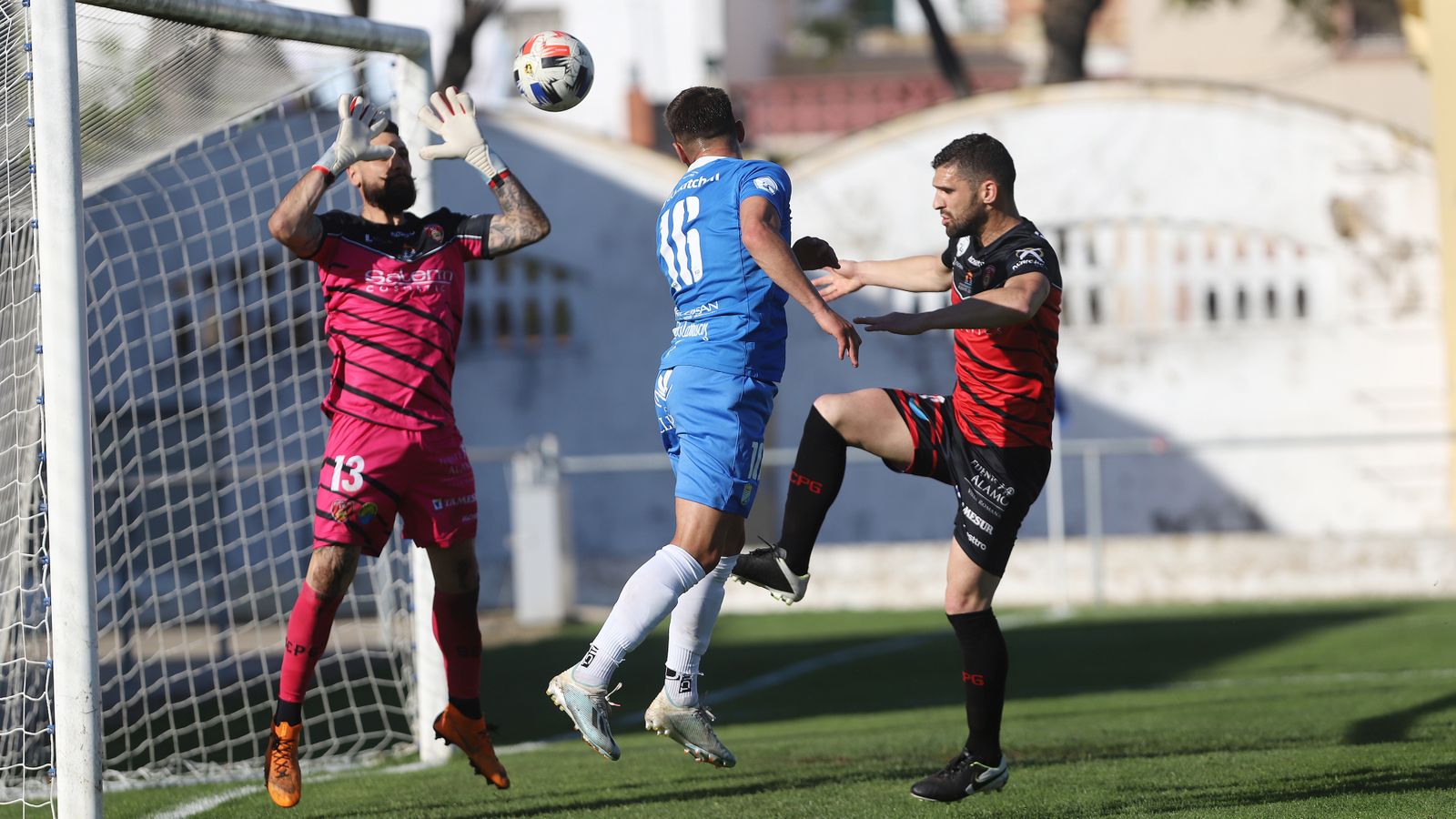 Imágenes del Xerez CD contra el Puente Genil en la Juventud