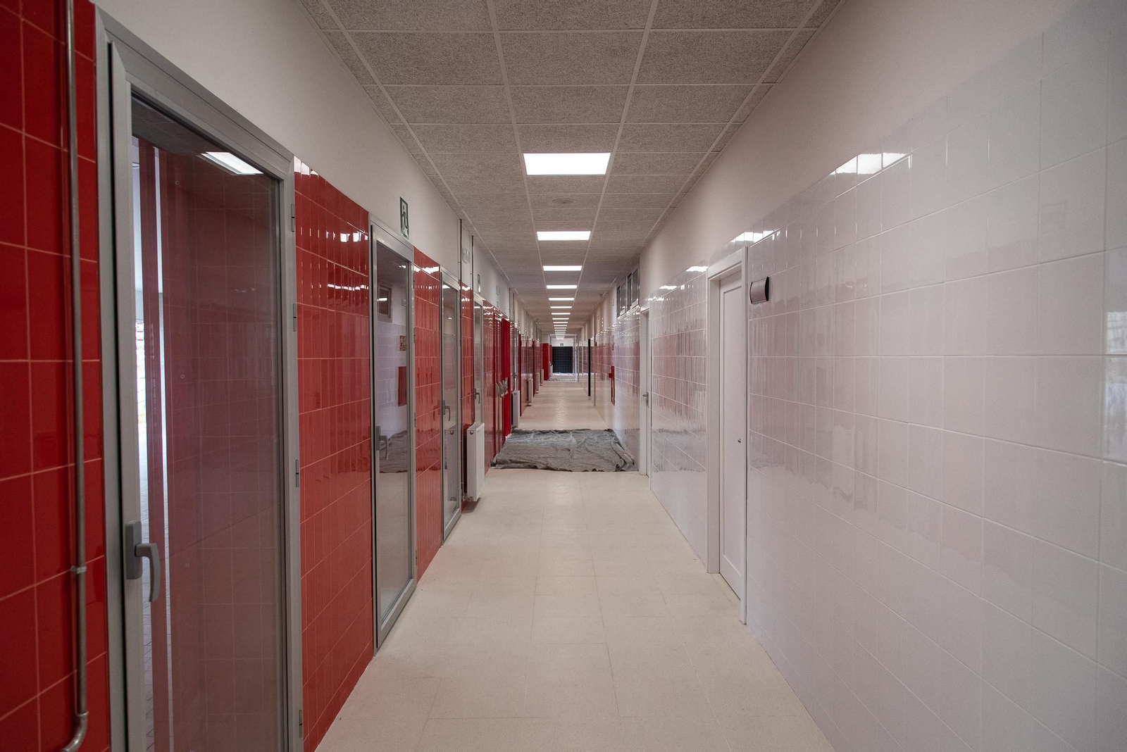 Imágenes de la visita de la Consejera de Desarrollo Educativo y Formación Profesional al nuevo colegio del Ensanche