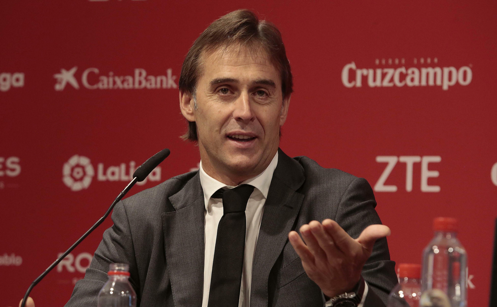 Lopetegui, durante su presentación como entrenador del Sevilla.
