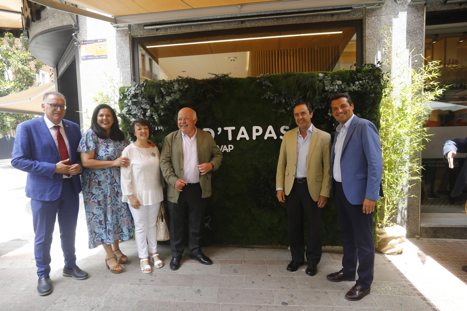 La inauguración de D'Tapas, de Covap, en Córdoba, en imágenes