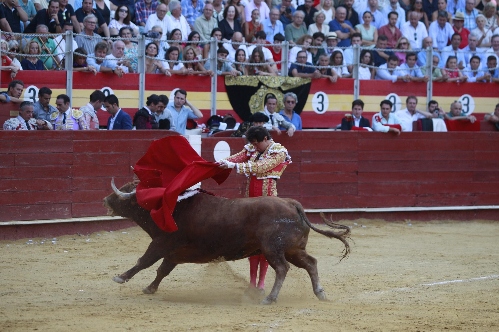 La despedida del torero Enrique Ponce de la Feria de Almería 2024, en imágenes
