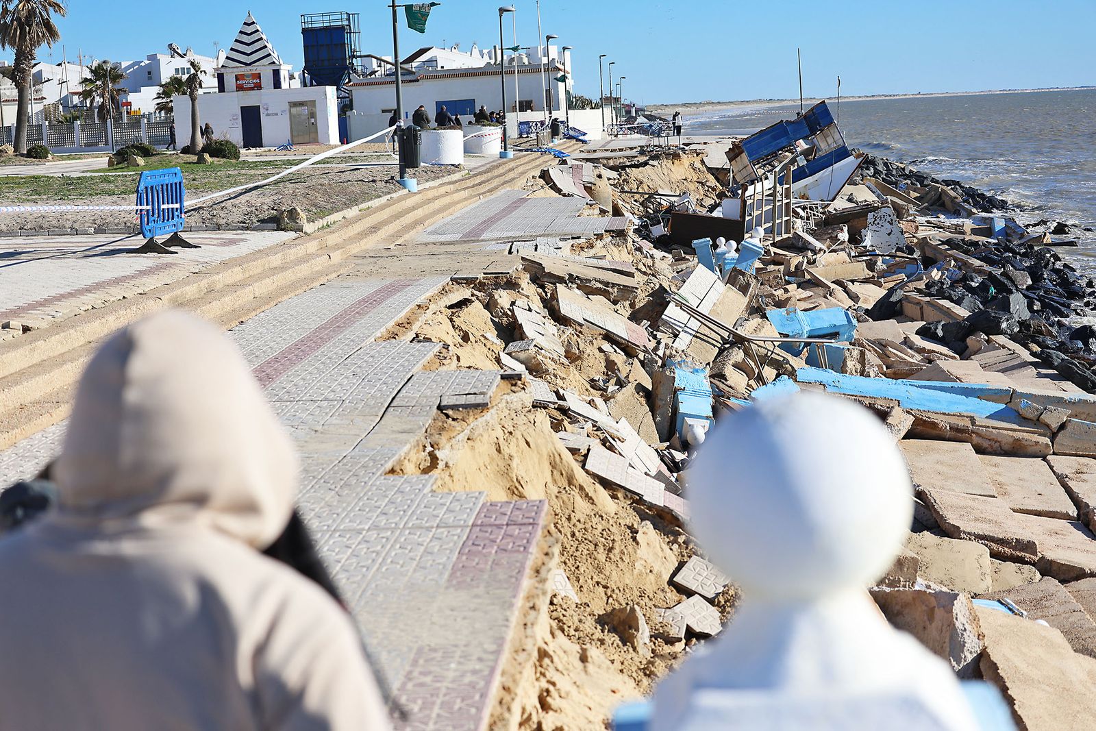 Las dramáticas fotografías del estado de las playas de Matalascañas tras el paso del temporal
