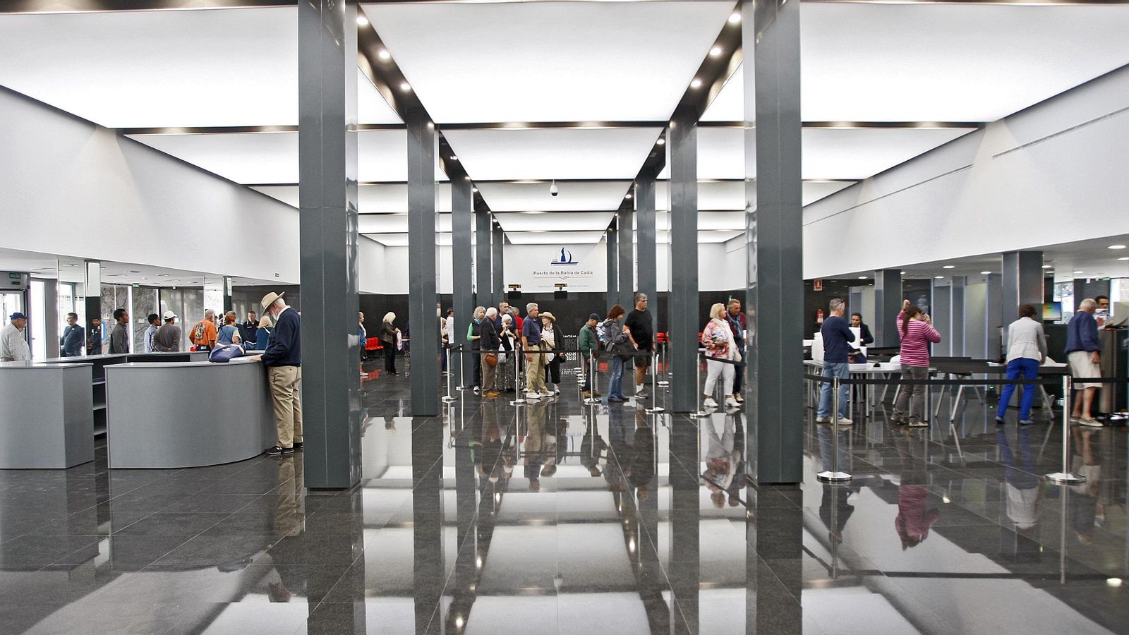 El puerto de Cádiz cuenta con una terminal de cruceristas moderna y con magníficas instalaciones