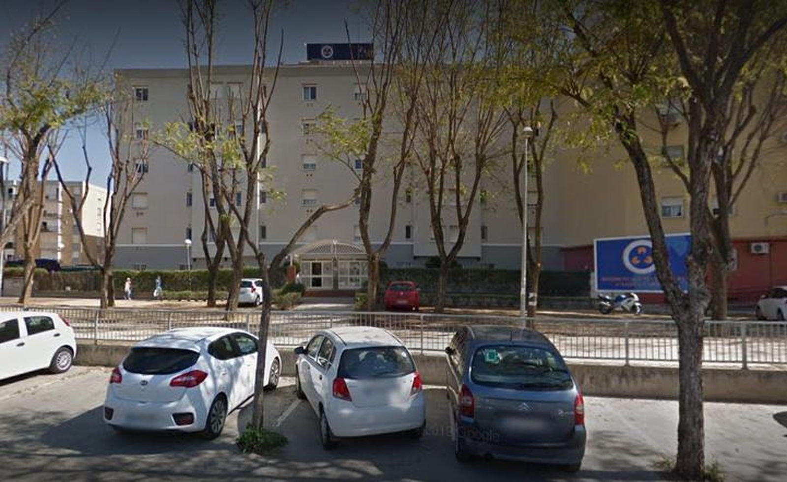 La residencia de estudiantes de Camas donde ha tenido lugar el incencio.