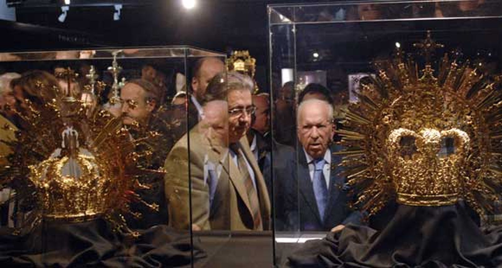 Un homenaje de plata al orfebre Juan Borrero