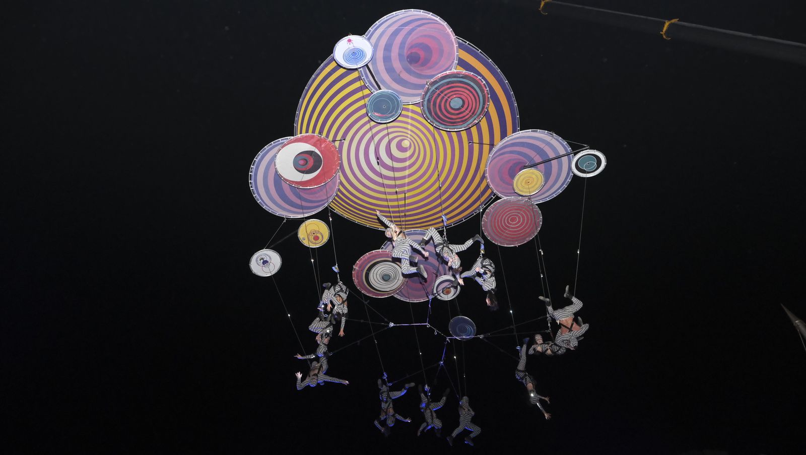 Las imágenes de la Noche en Negro en Almería, Halloween.