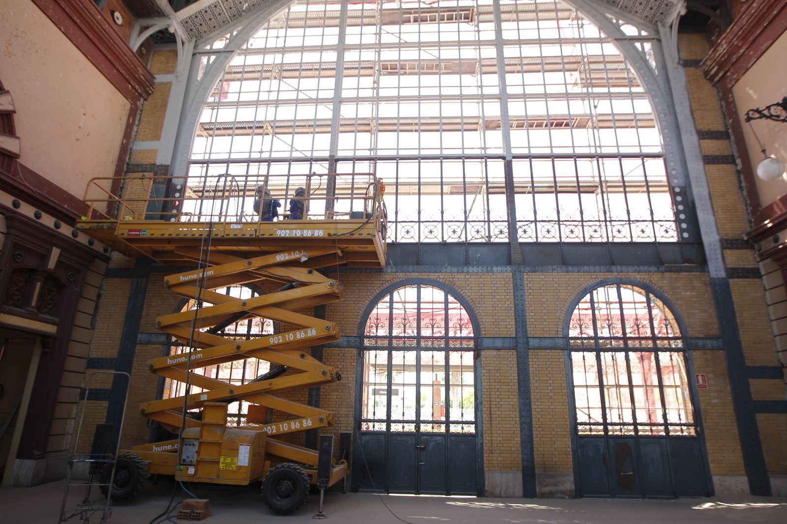 Las imágenes de las obras de la antigua estación de ferrocarril de Almería