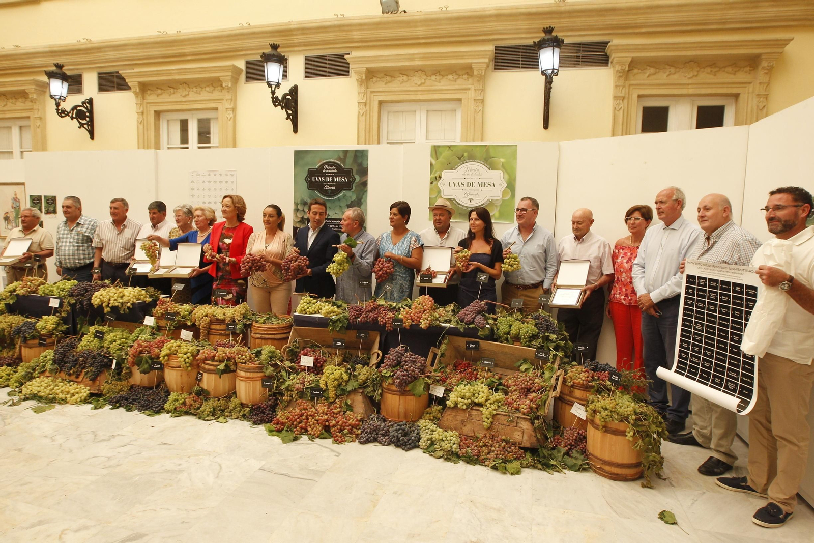 Las imágenes de la XIII Muestra de Variedades Históricas de Uvas de Mesa de la Provincia
