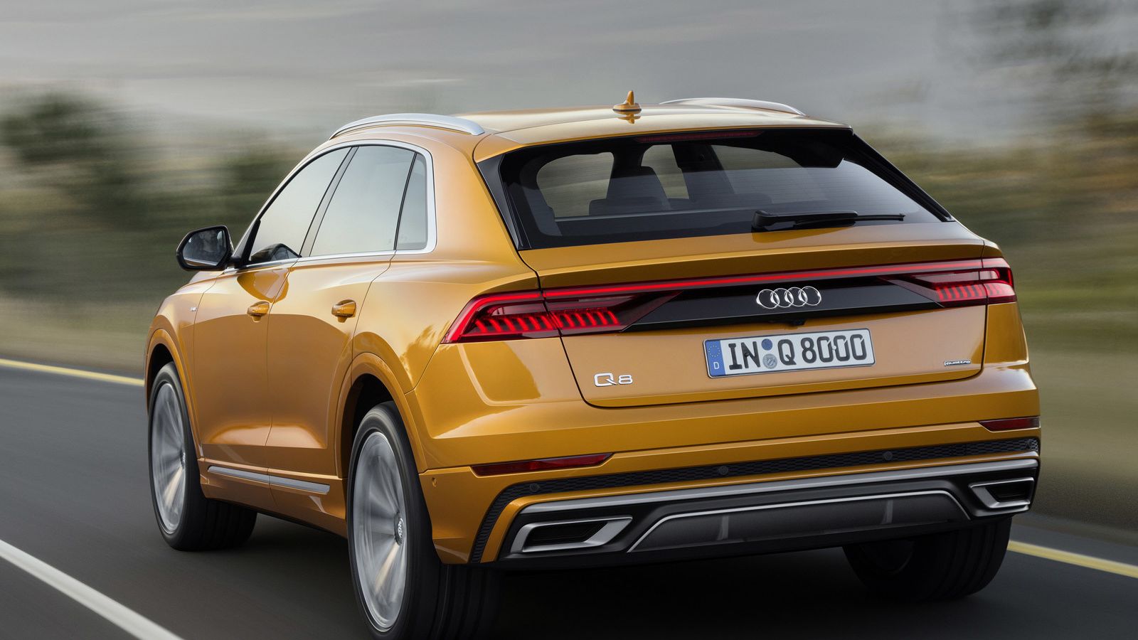 La zaga tiene una línea tendida, que le dota de un aspecto más deportivo.