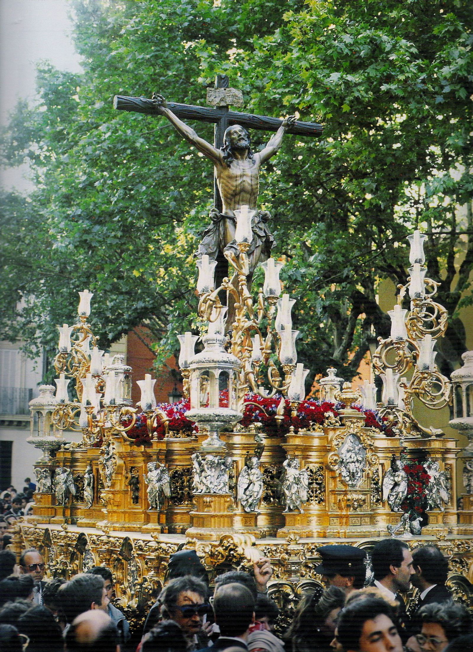 Primer paso realizado por Guzmán  Bejarano. Salió por primera vez en 1974.