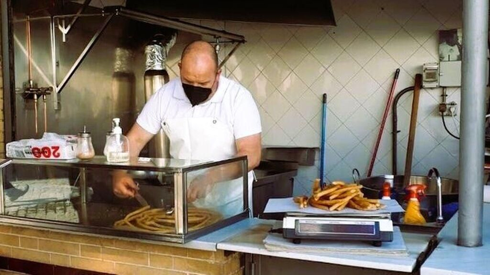 Churrería Manuel Churros para acabar de lujo un día de Navidad en Jerez