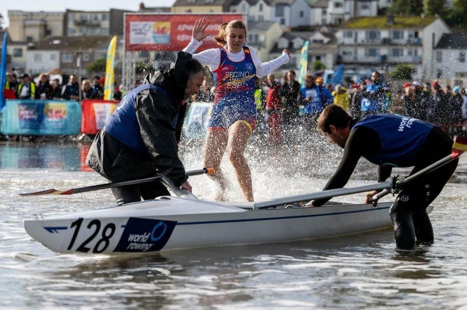 Paula Pecino, durante la competición en Gales