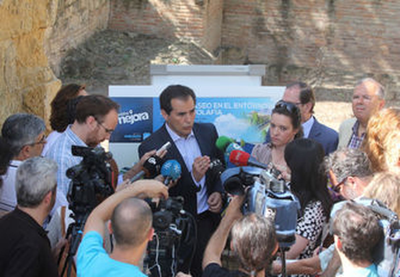 Nieto se la juega en solitario