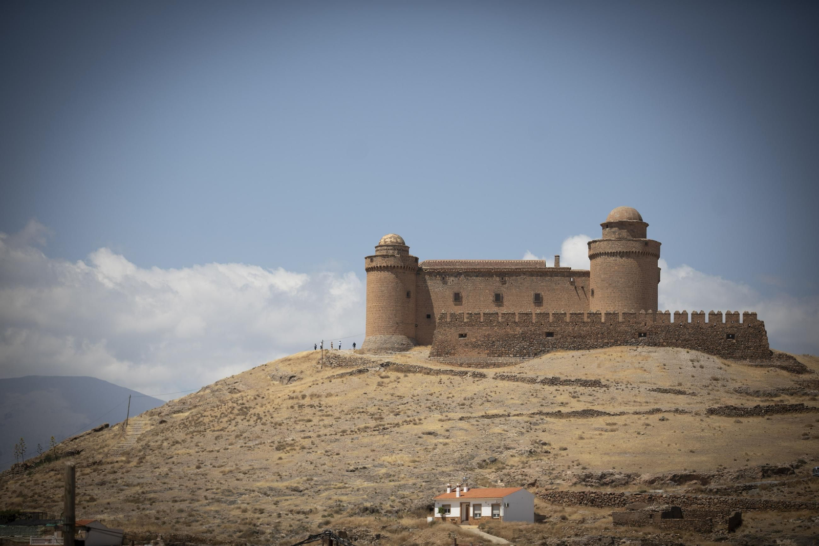 En el interior del Castillo de La Calahorra: las imágenes de la nueva fortaleza de la provincia de Granada