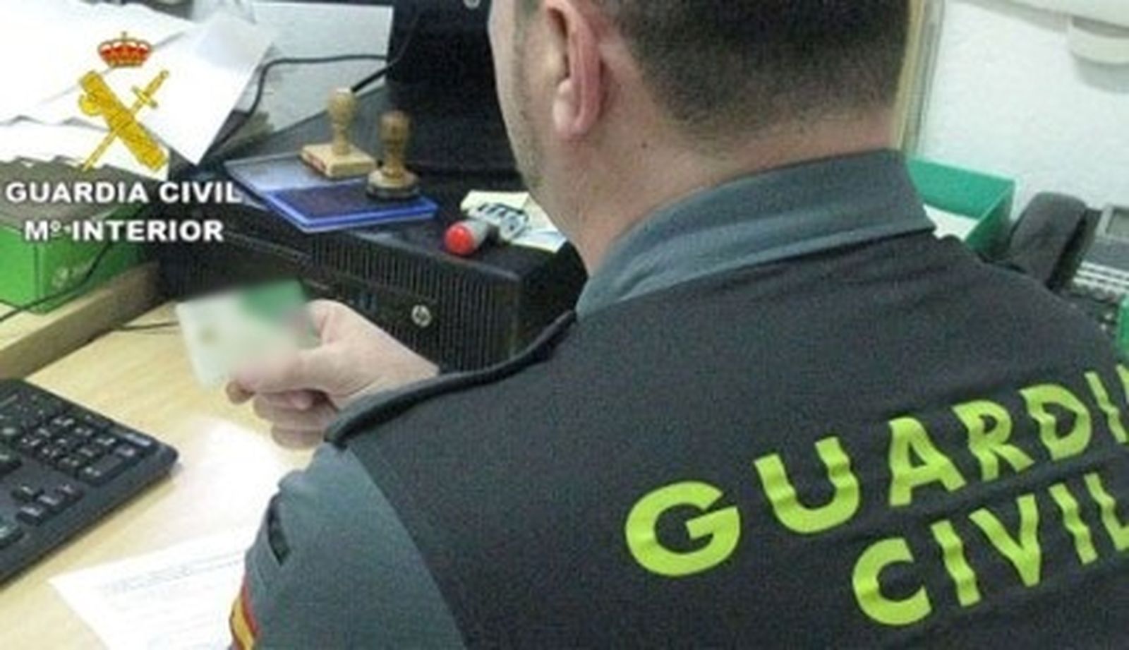 Investigado por usar los datos de la tarjeta de un cliente para realizar compras por Internet