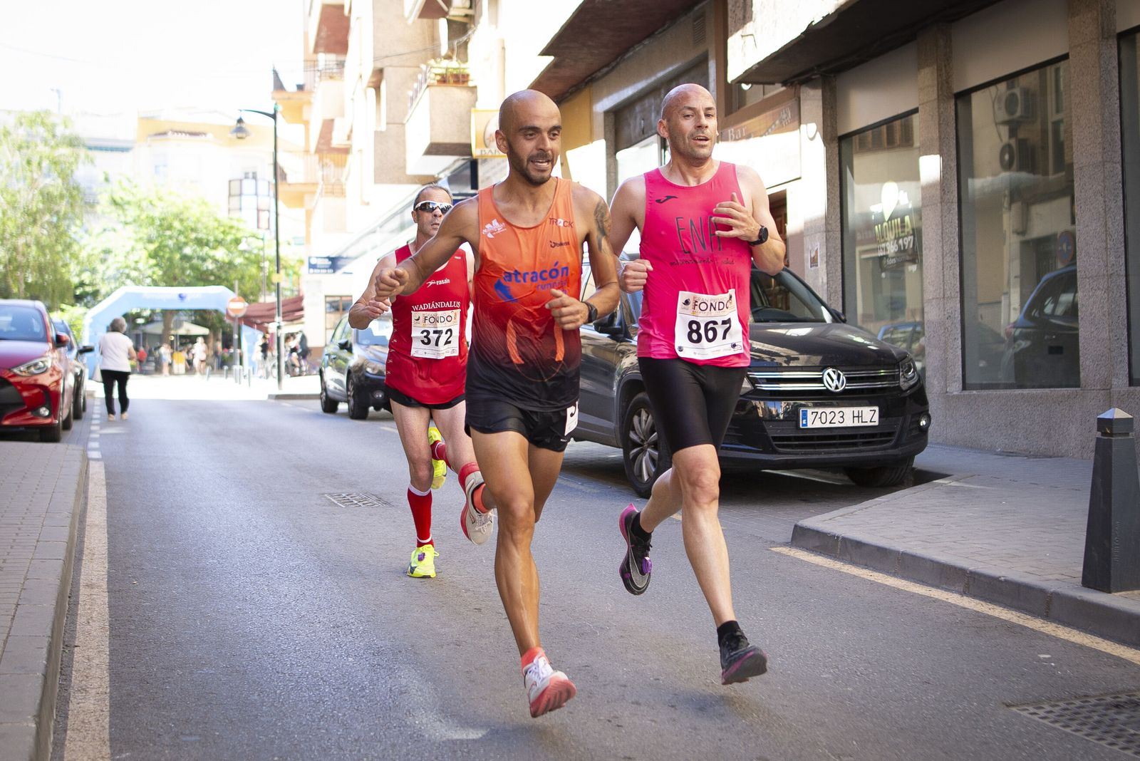 Dos corredores durante la prueba disputada en Dúrcal.