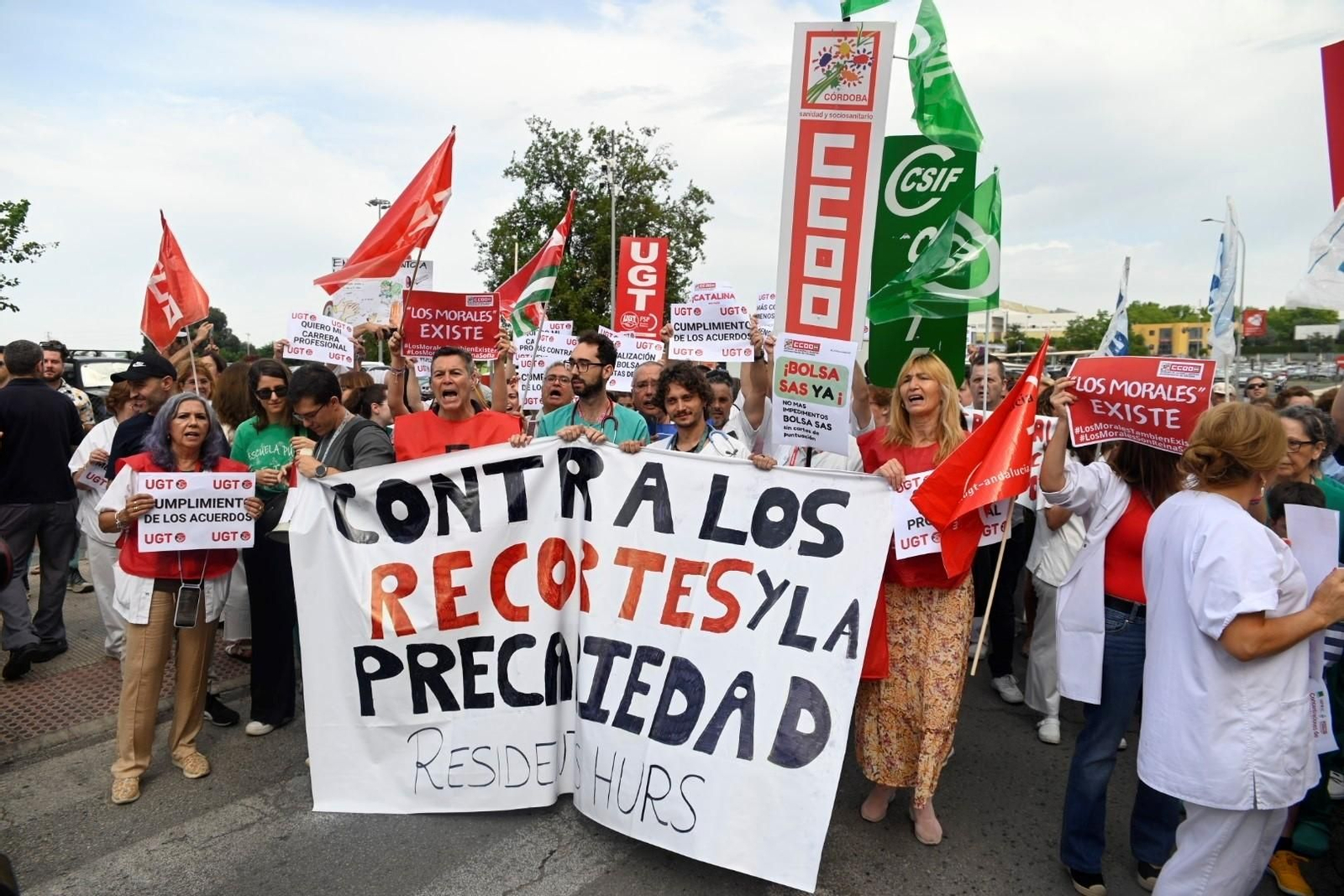 Las imágenes de la protesta de los sanitarios de Córdoba