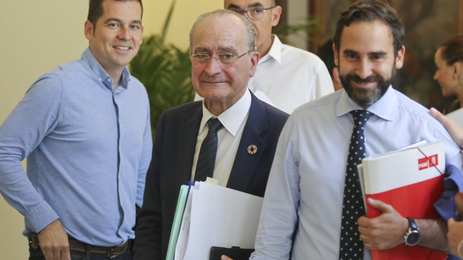 Francisco de la Torre junto a Daniel Pérez, ayer.