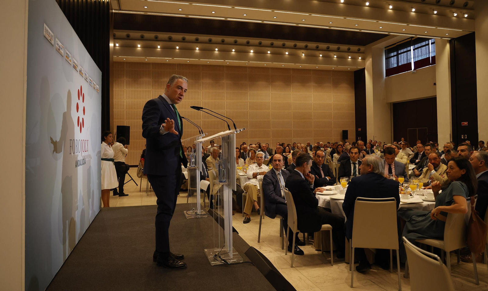Elías Bendodo en el Foro Joly, todas las imágenes