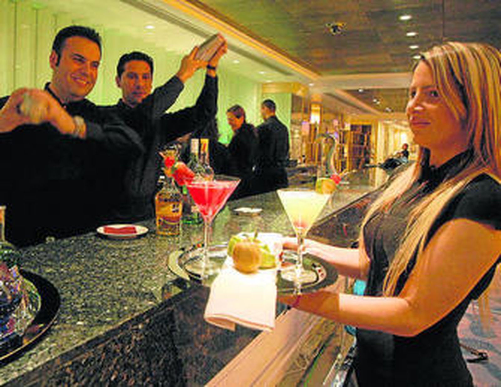 En Gran Casino Aljarafe también organizan cena y cotillón.