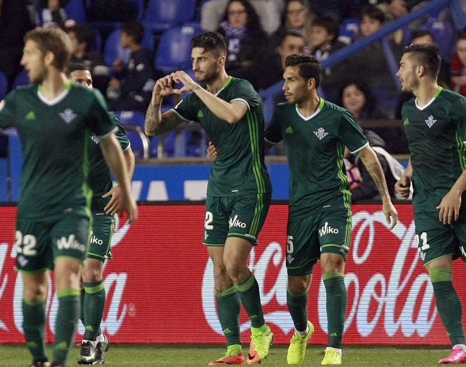 El Betis traspasa a Piccini al Sporting de Lisboa