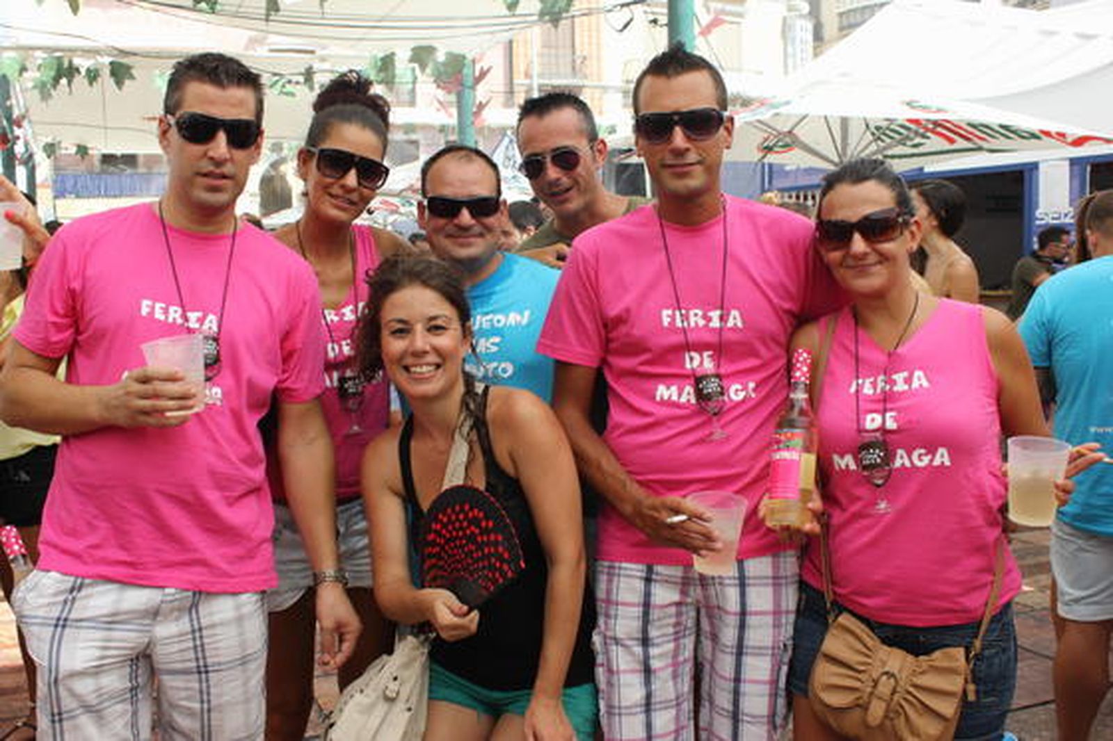 Hora de barrer la fiesta 

Foto: Lorena Avilés