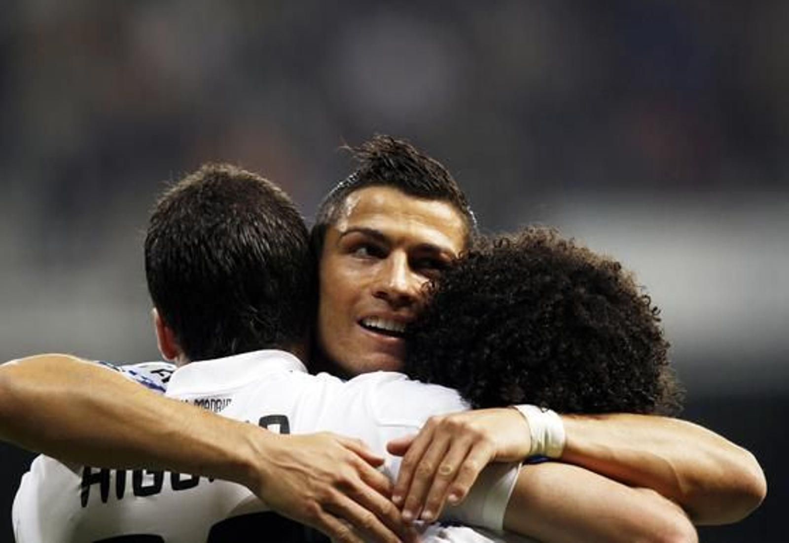 El Real Madrid golea 6-1 al Racing en casa con cuatro goles de Ronaldo. / Reuters